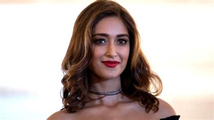 Ileana D'Cruz Net Worth | Celebrity Net Worth