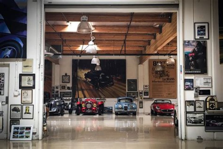 Take A Peak Inside Jay Leno's Amazing Garage