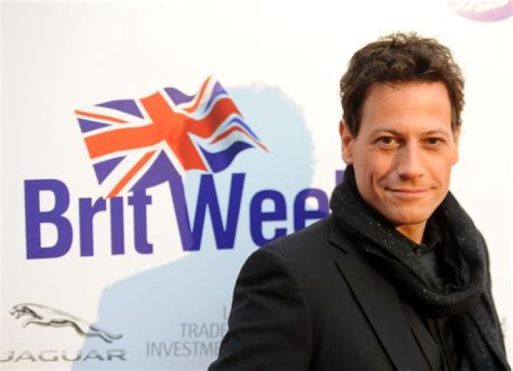 Ioan Gruffudd Net Worth | Celebrity Net Worth