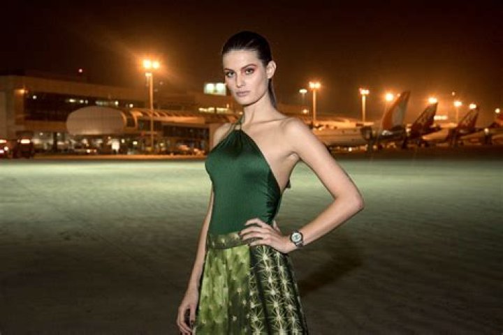 Isabeli Fontana Net Worth | Celebrity Net Worth