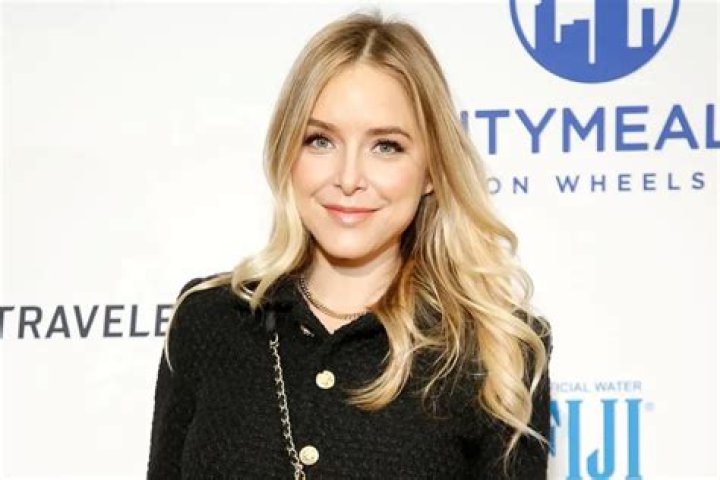 Jenny Mollen Net Worth | Celebrity Net Worth