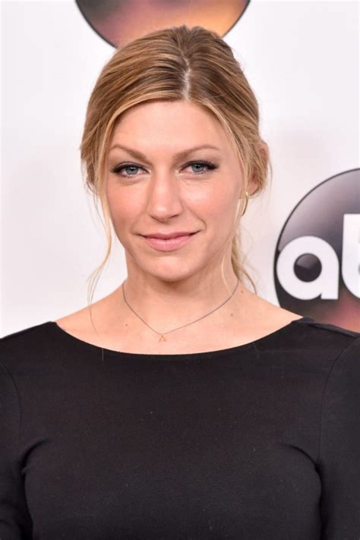 Jes Macallan Net Worth | Celebrity Net Worth