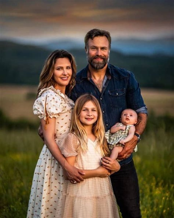 Jill Wagner Net Worth | Celebrity Net Worth