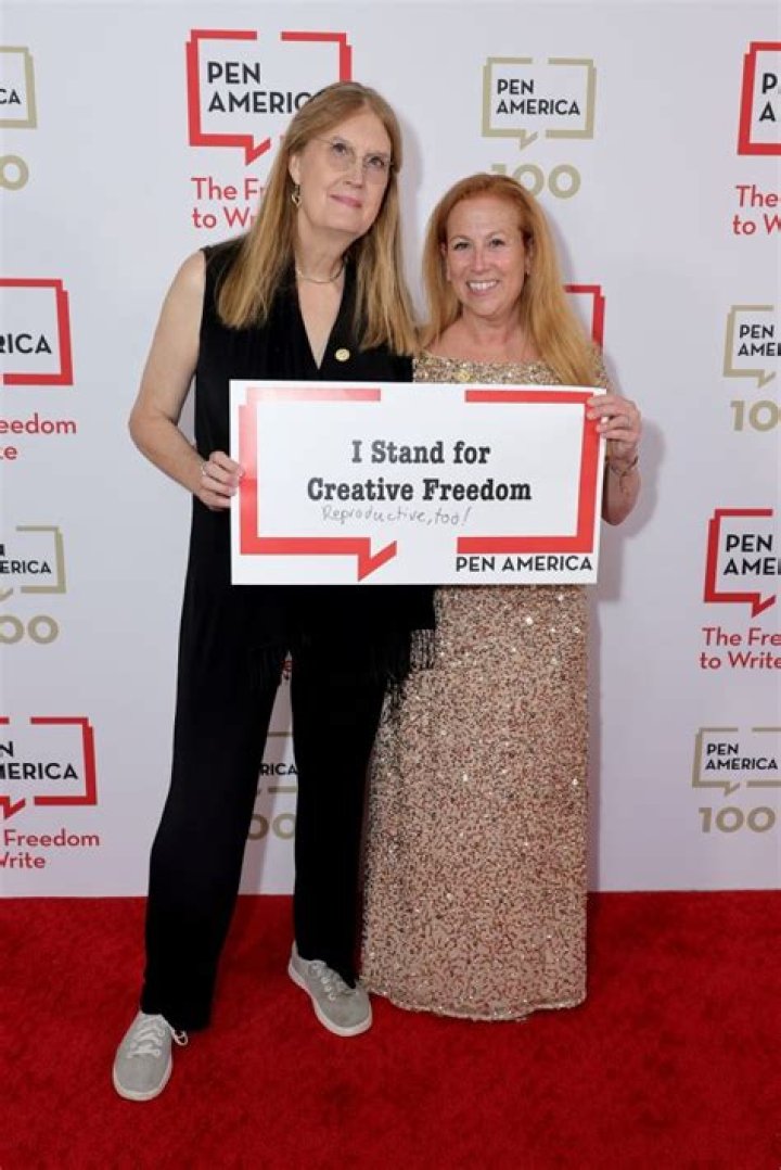 Jodi Picoult Net Worth | Celebrity Net Worth