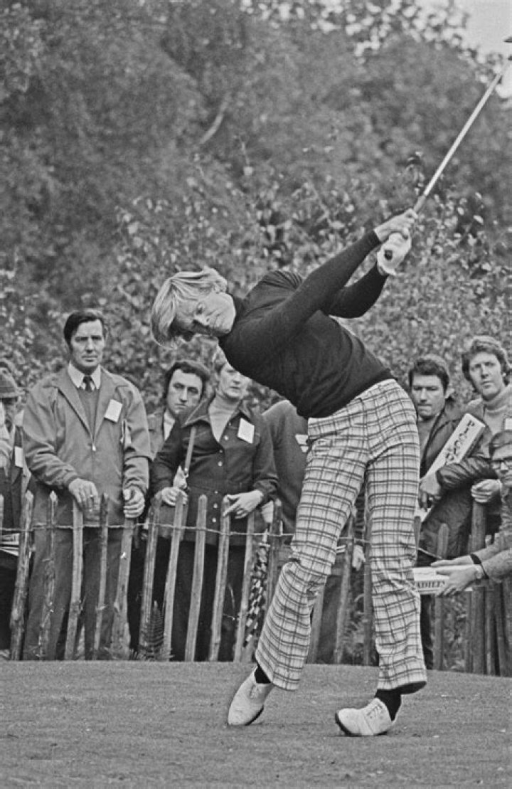 Johnny Miller Net Worth | Celebrity Net Worth