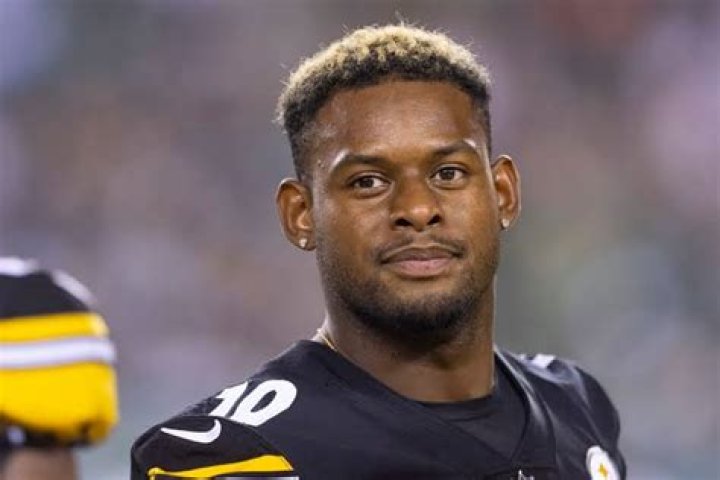 JuJu Smith-Schuster Net Worth | Celebrity Net Worth