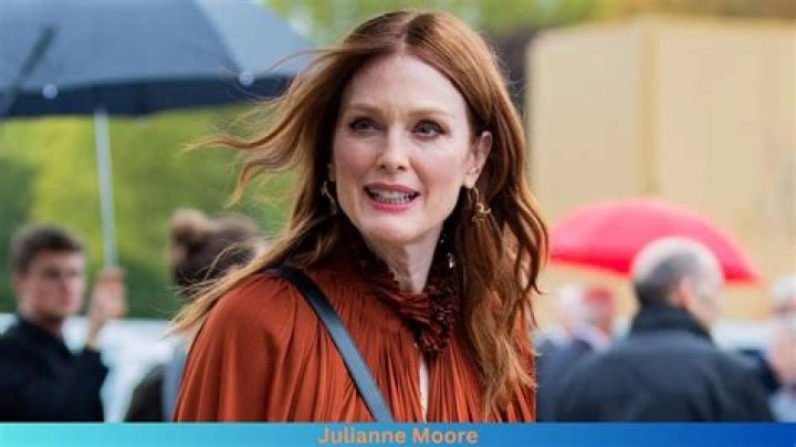 Julianne Moore Net Worth | Celebrity Net Worth