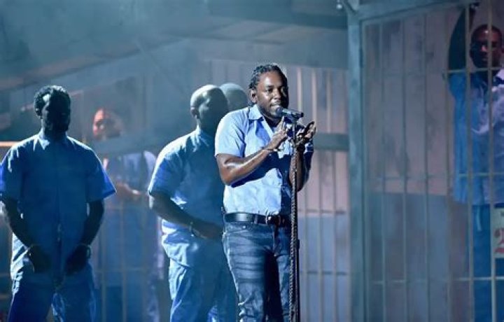 Kendrick Lamar Is One Of The Most Generous Guys In Hip-Hop