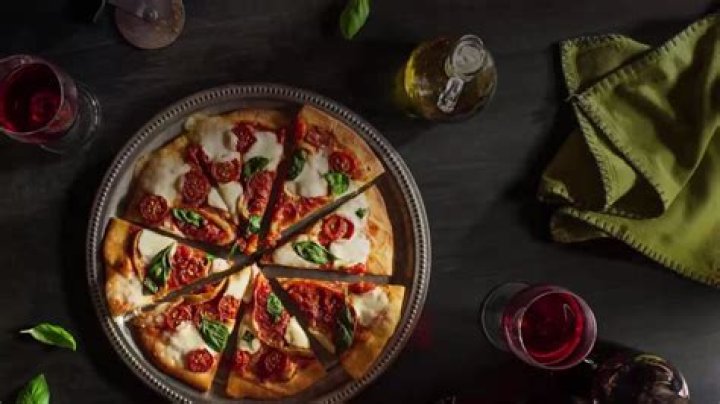 Kevin Durant Invests In Pizza Chain, Pieology