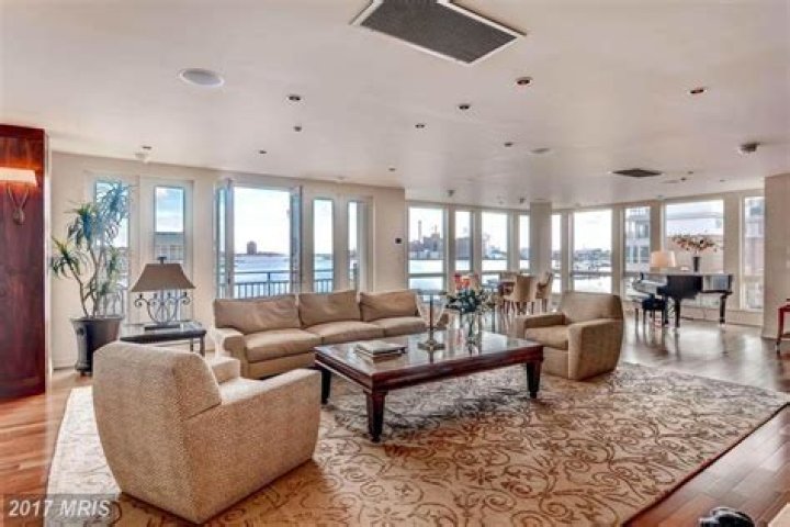 Kevin Spacey's $6 Million Waterfront Baltimore Mansion Heads To Foreclosure Auction Next Month