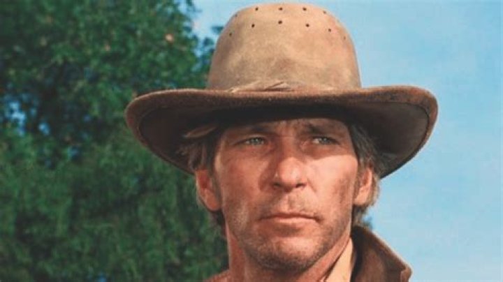 L.Q. Jones Net Worth | Celebrity Net Worth