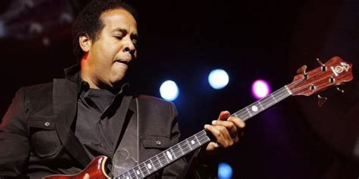 Larry Graham Net Worth | Celebrity Net Worth