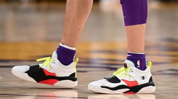 Lavar Ball Reportedly Turned Down $10 Million Lonzo Ball Shoe Deals