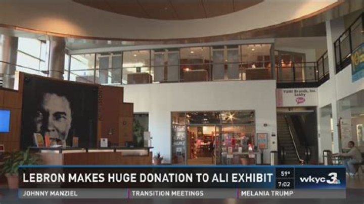 LeBron James Makes $2.5 Million Donation To Muhammad Ali Smithsonian Exhibit