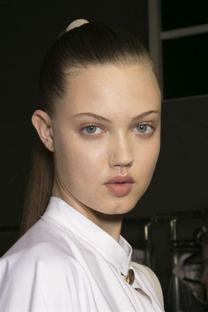 Lindsey Wixson Net Worth | Celebrity Net Worth