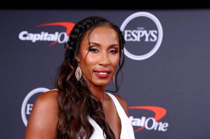 Lisa Leslie Net Worth | Celebrity Net Worth