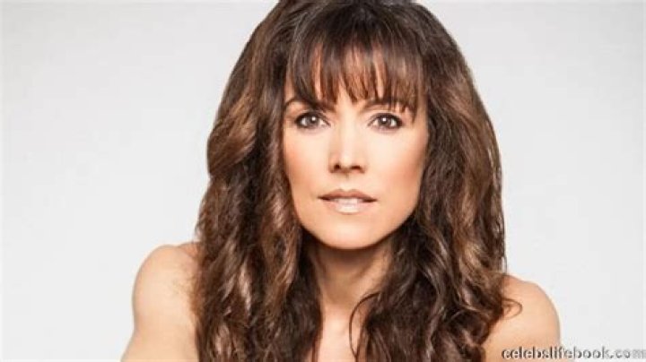Liz Vassey Net Worth | Celebrity Net Worth