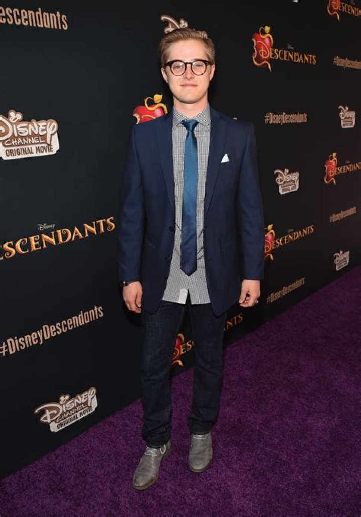 Lucas Grabeel Net Worth | Celebrity Net Worth