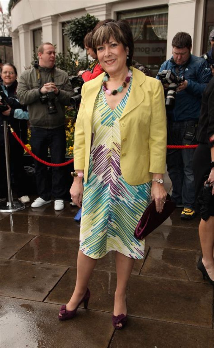 Lynda Bellingham Net Worth | Celebrity Net Worth