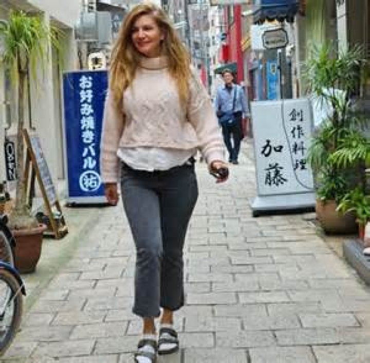 Manola Diez Net Worth | Celebrity Net Worth