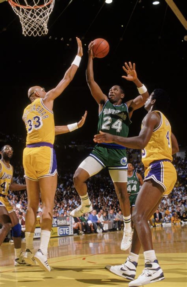 Mark Aguirre Net Worth | Celebrity Net Worth