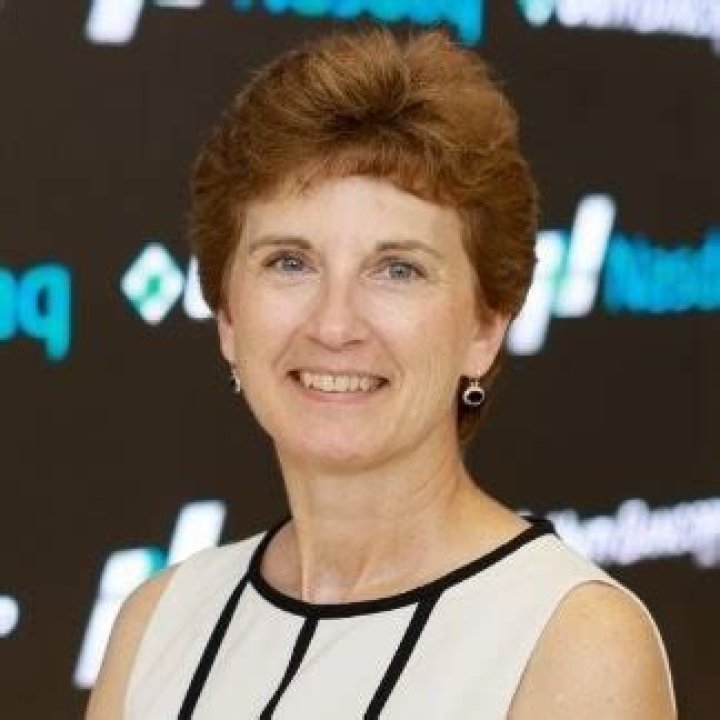 Mary Gross Net Worth | Celebrity Net Worth