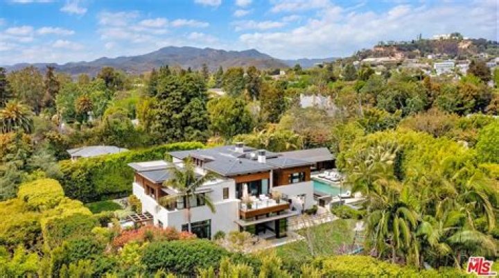 Matt Damon Finally Sells Tropical Pacific Palisades Mansion After Shaving At Least $3 Million From Its $21 Million Original Asking Price
