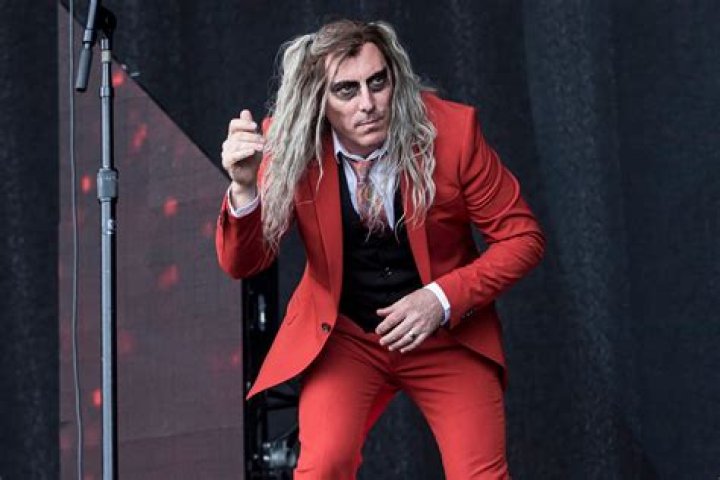 Maynard James Keenan Net Worth