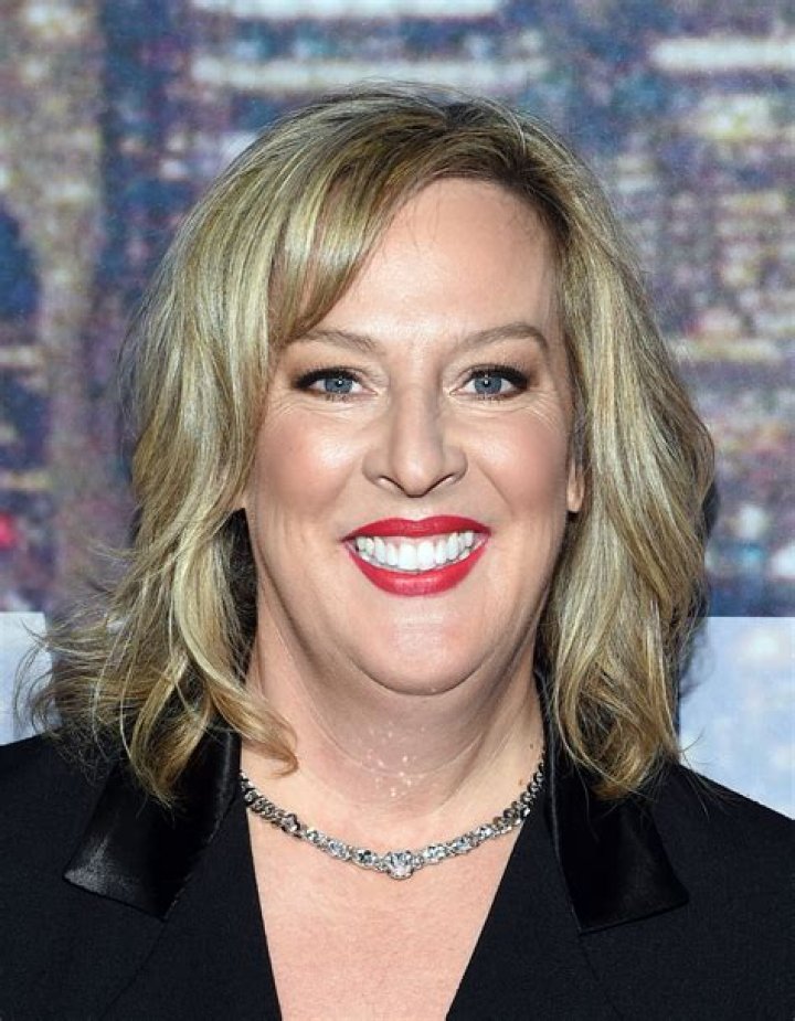 Melanie Hutsell Net Worth | Celebrity Net Worth