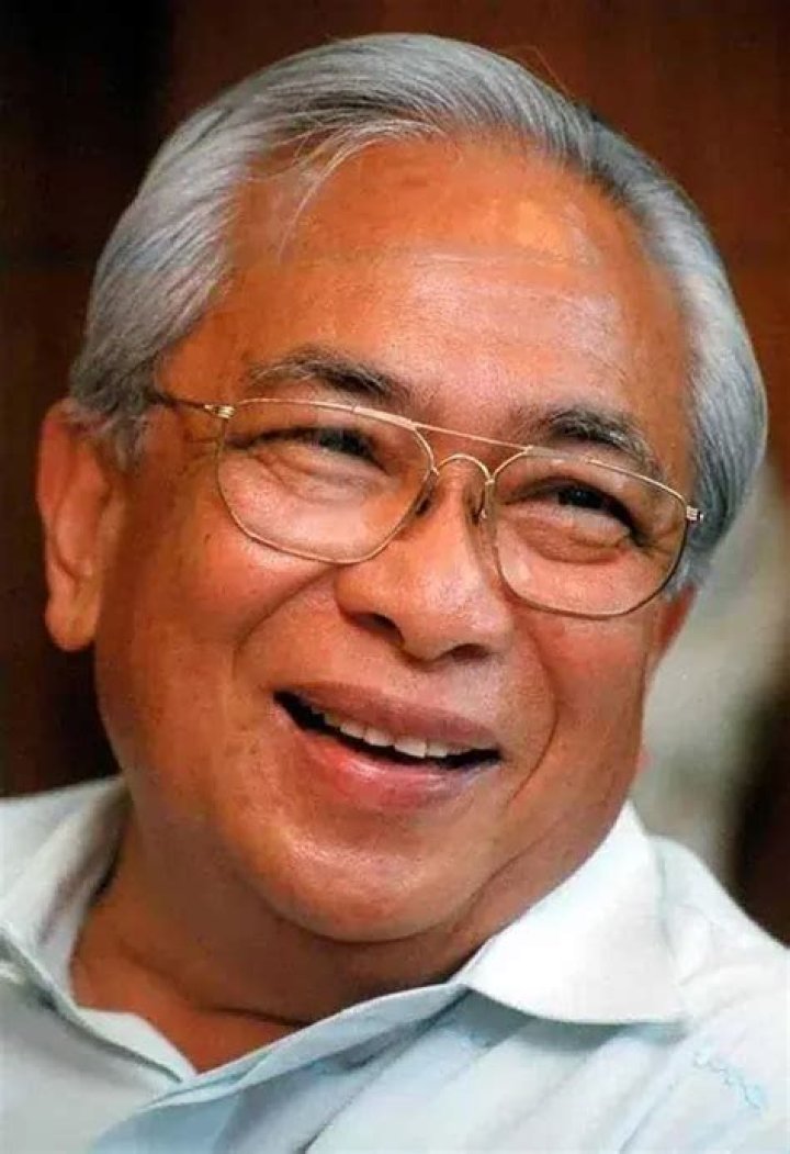 Menardo Jimenez Net Worth | Celebrity Net Worth