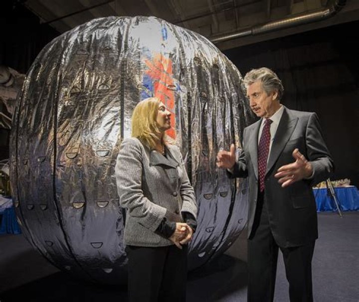 NASA-Affiliated Space Billionaire Robert Bigelow Says Aliens Are Already On Earth