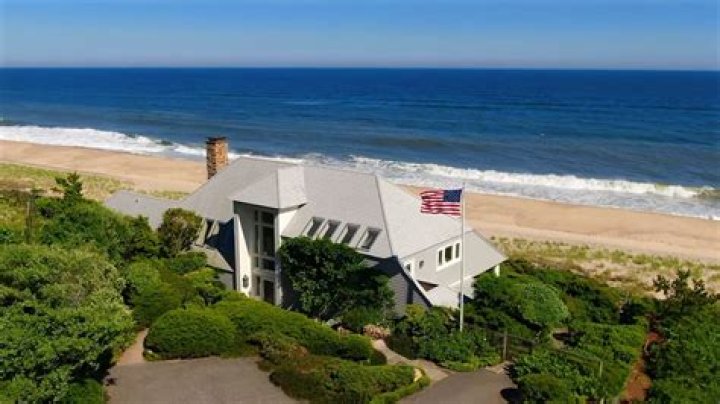 Nobody Wants To Buy Bernie Madoff's Former Hamptons Mansion