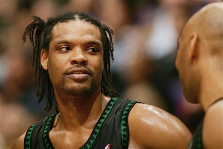 Nothin' But (Negative) Net: 10 NBA Players Who Are Terrible With Money