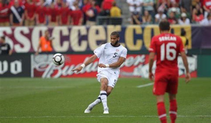 Oguchi Onyewu Net Worth | Celebrity Net Worth