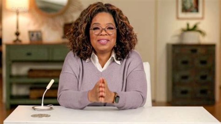 Oprah Winfrey Escaped A Childhood Of Poverty And Abuse To Become A Billionaire Media Mogul 