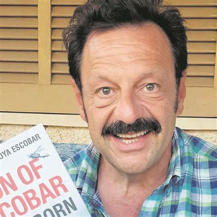 Pablo Escobar's Son Makes A Seriously Shocking Claim About Frank Sinatra