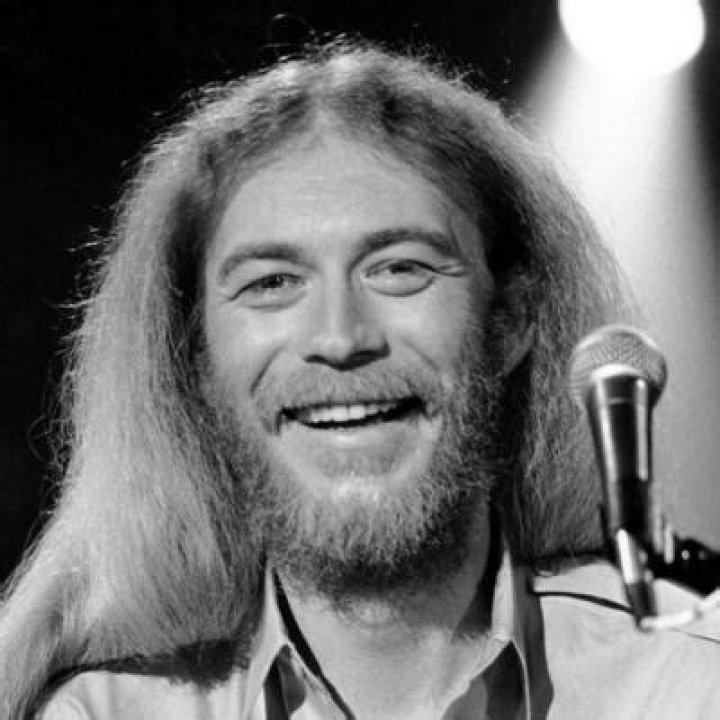 Paul Davis Net Worth | Celebrity Net Worth