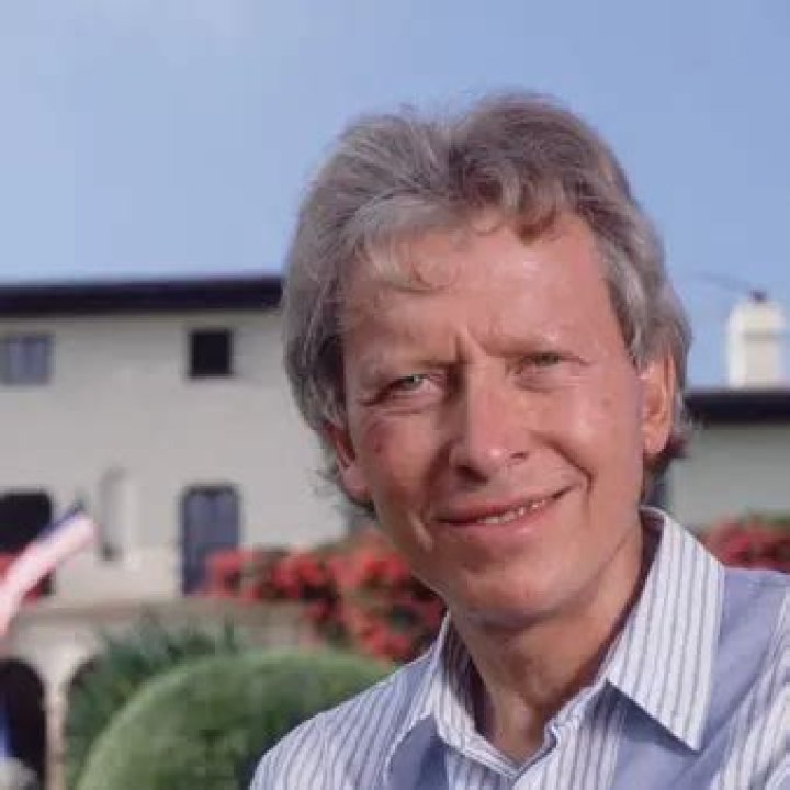 Rags To Riches: How Harold Simmons Rose From Wretched Poverty To $10 Billion Tycoon