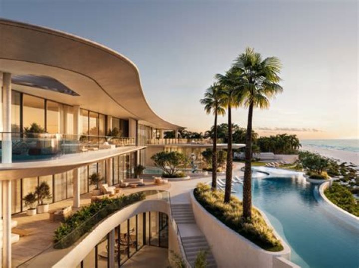 Hedge Fund Manager Buys East Hampton Estate For $147 Million - Most Expensive Sale In US History