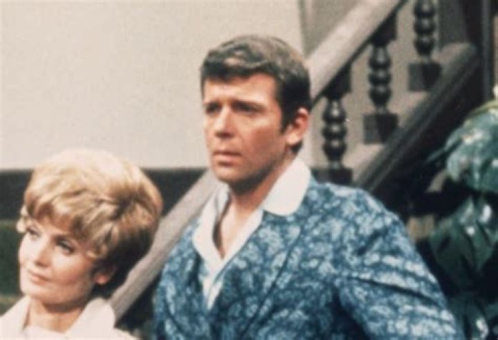 Robert Reed Net Worth | Celebrity Net Worth