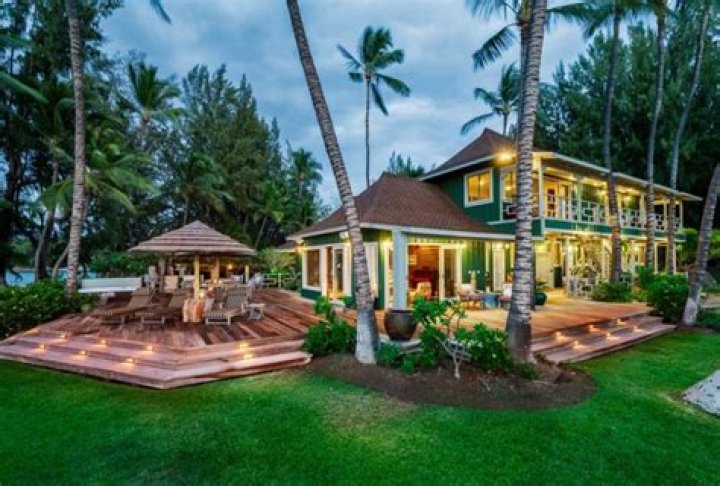 Rock 'N' Roll Legend Neil Young's Gorgeous Hawaiian Estate Can Be Yours For $24.5 Million