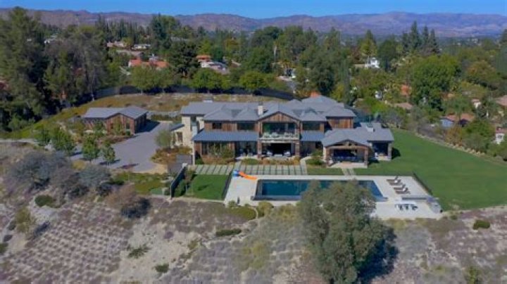 Shark Tank's Robert Herjavec Pays Record $26 Million For Hidden Hills Property