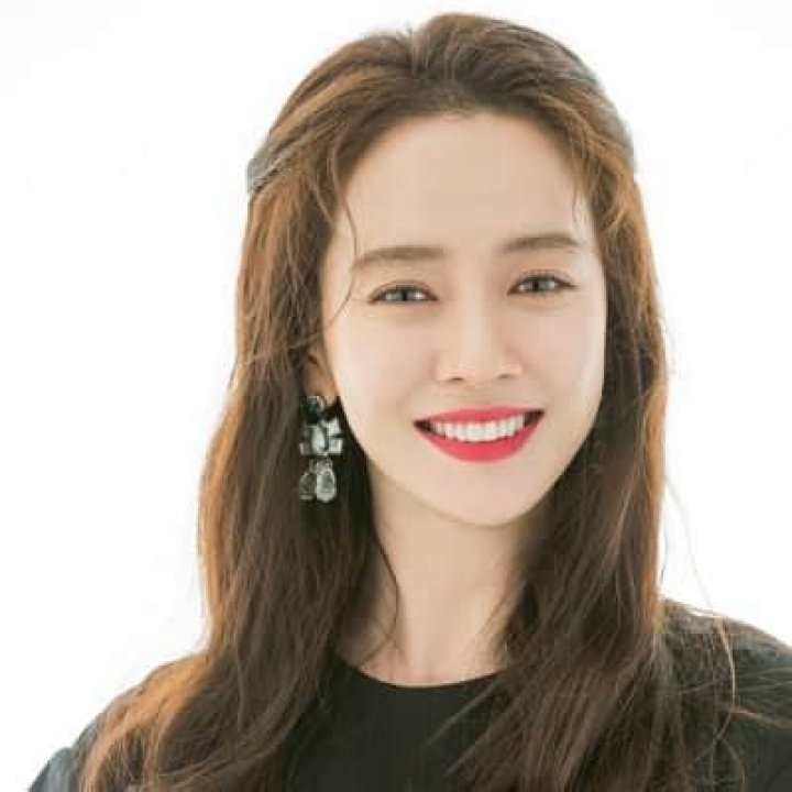 Song Ji-hyo Net Worth | Celebrity Net Worth