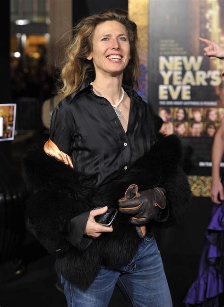 Sophie B. Hawkins Net Worth