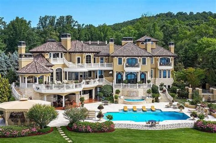 The 5 Most Expensive Homes For Sale In The U.S. Right Now