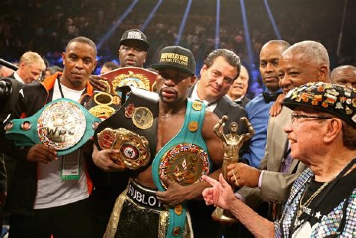 The Final Mayweather-Pacquiao Revenue Numbers Are In!! Here's How Much Money Everyone Will Take Home.