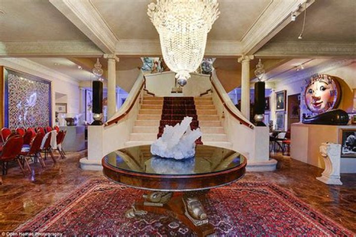 The Incredible San Francisco Mansion Built From Rice-A-Roni Jingle Is For Sale