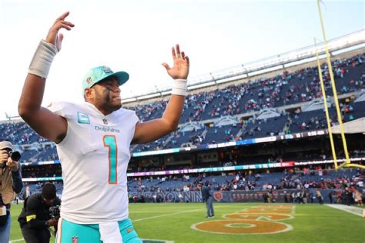 This Former NFL Star Is Being Charged With Leading A Ponzi Scheme, Using His Fellow NFL Players As Bait