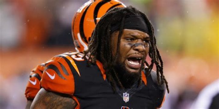 Vontaze Burfict Net Worth | Celebrity Net Worth