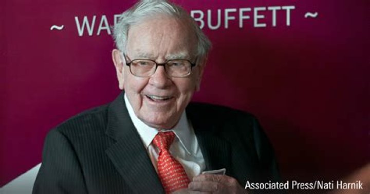 Warren Buffett Says He's Now Working From Home During Coronavirus Restrictions